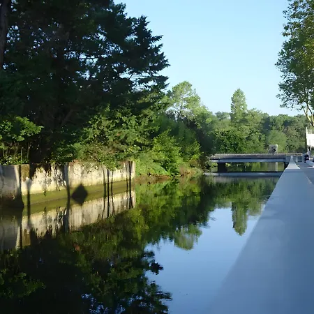 לינה וארוחת בוקר D'hotes Madan'hote